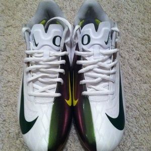 Limited Edition Oregon Nike Vapor Talon Elite